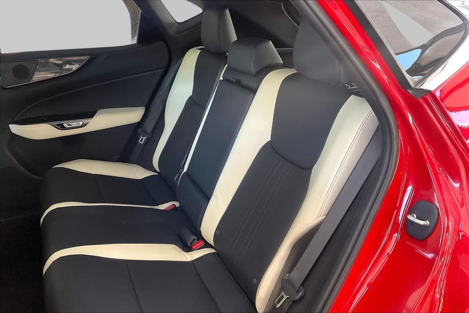 Used 2023 Lexus NX 350h AWD image 21