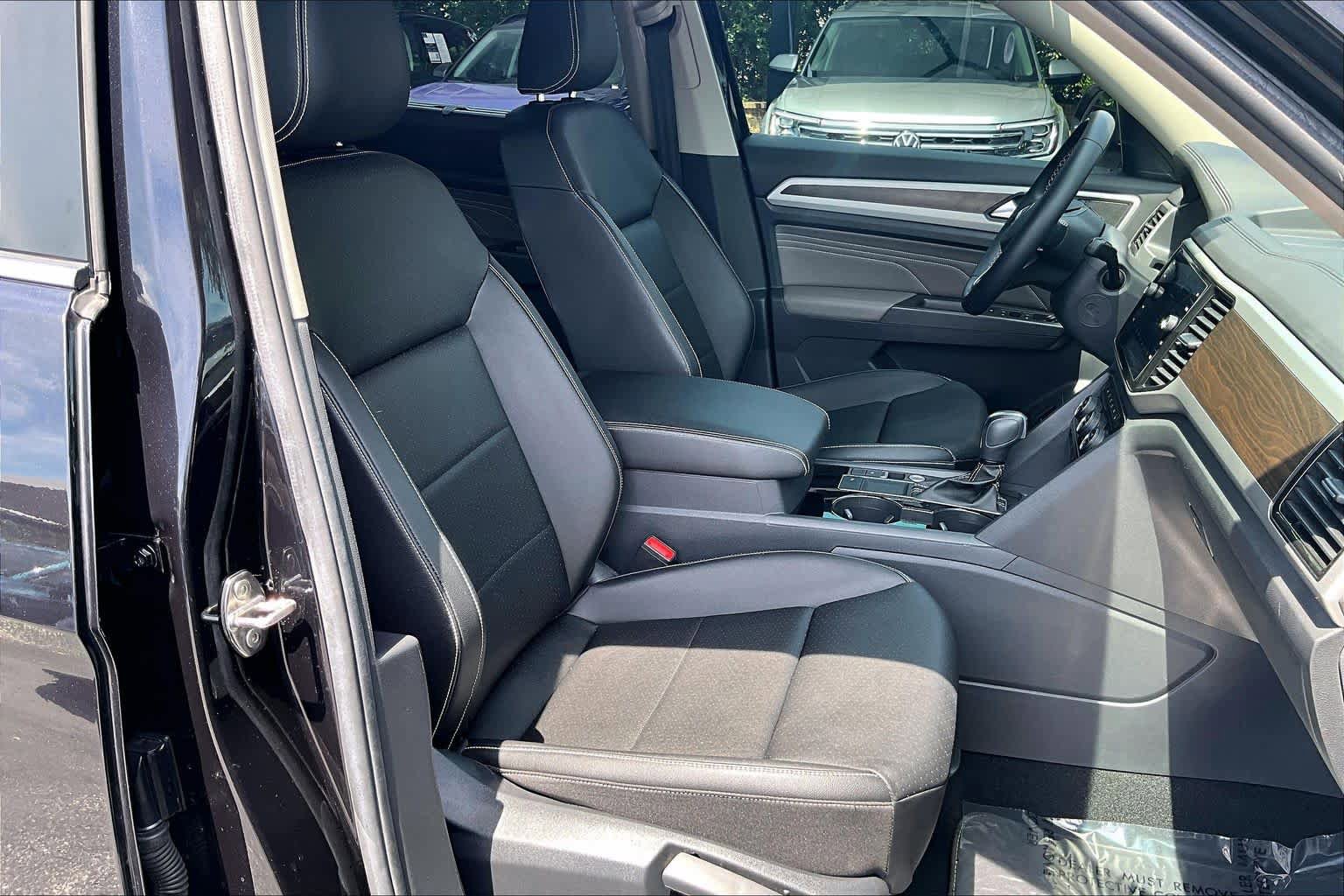 Used 2023 Volkswagen Atlas SE FWD image 8