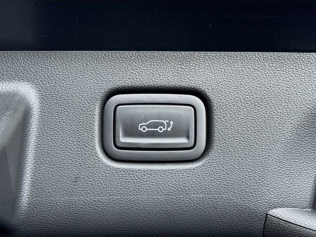 Certified 2025 Hyundai Kona Limited FWD image 45