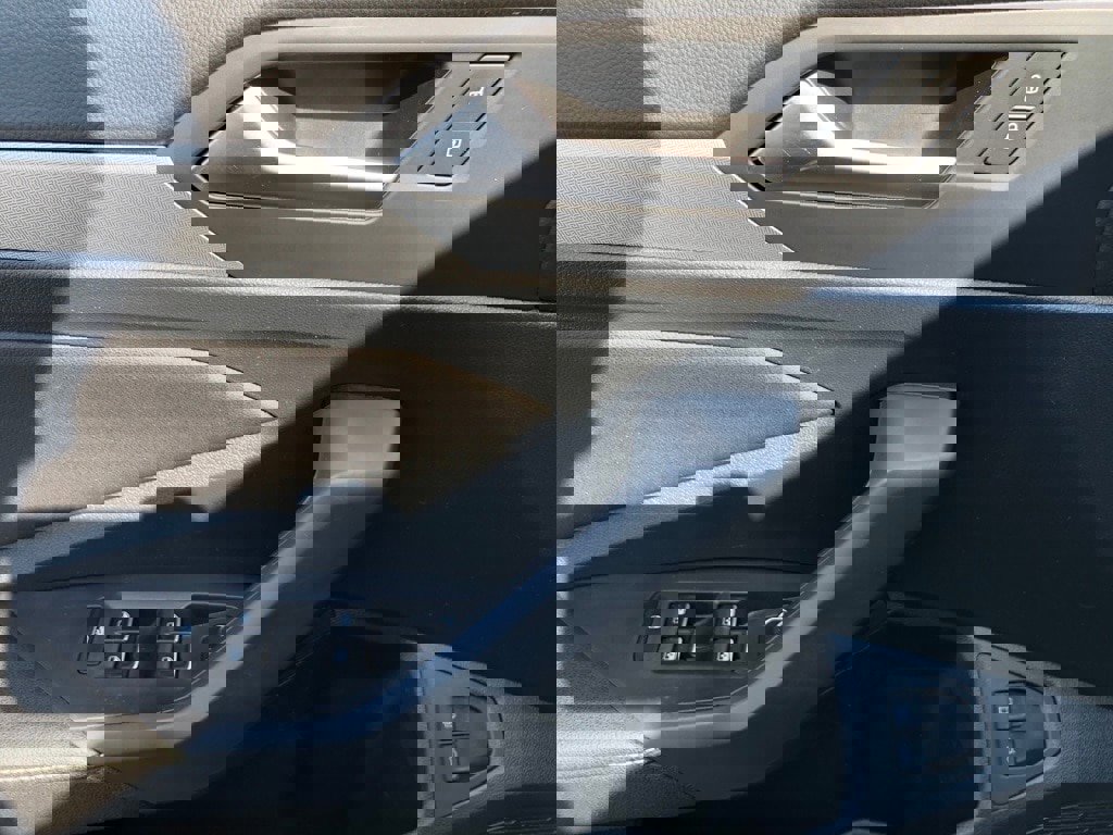 Used 2024 Volkswagen Jetta S image 12