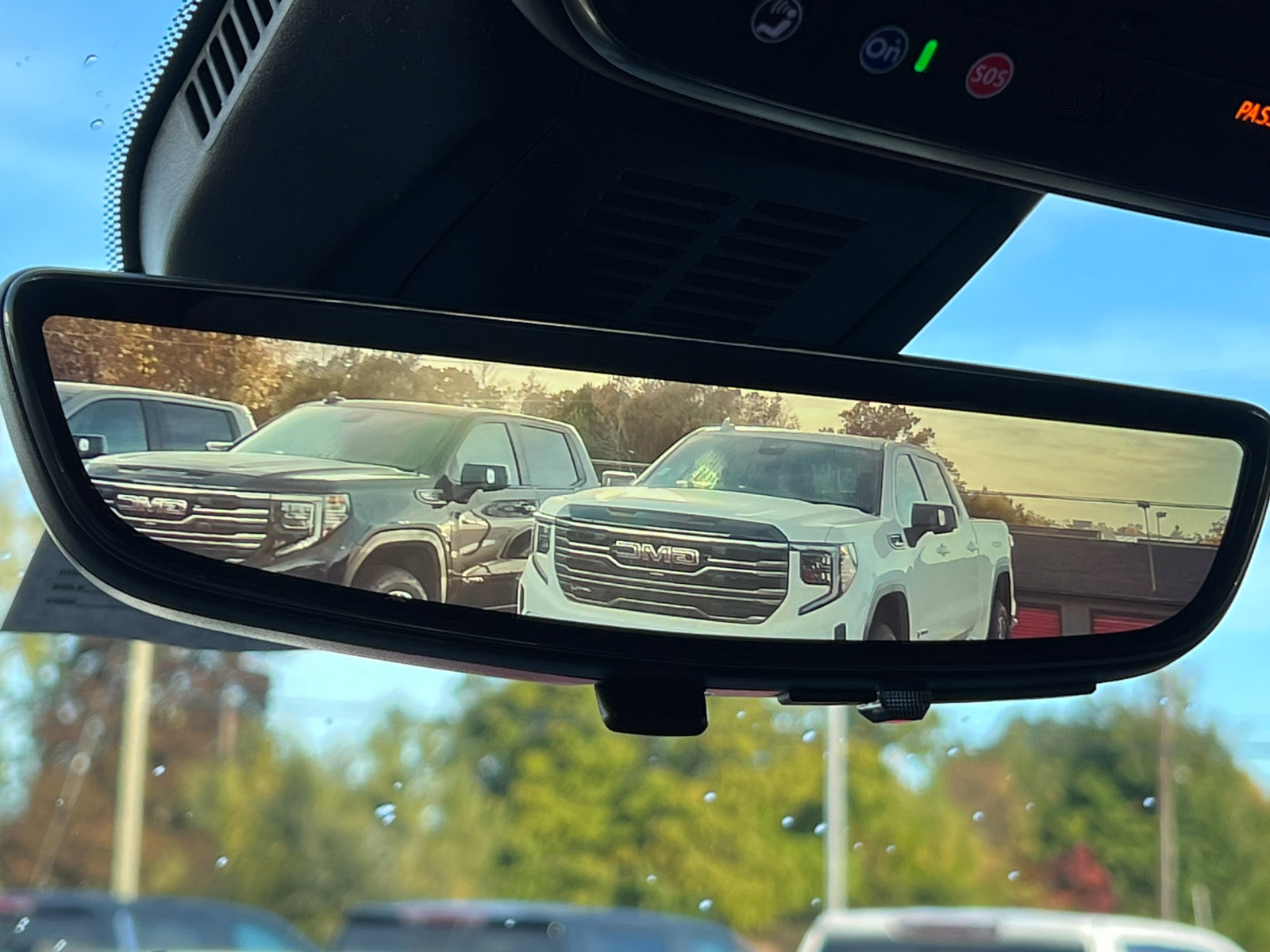 New 2027 Chevrolet Equinox RS w/ Safety and Technology Package AWD/4WD image 27