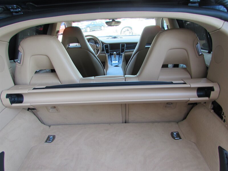 Used 2011 Porsche Panamera S RWD image 28