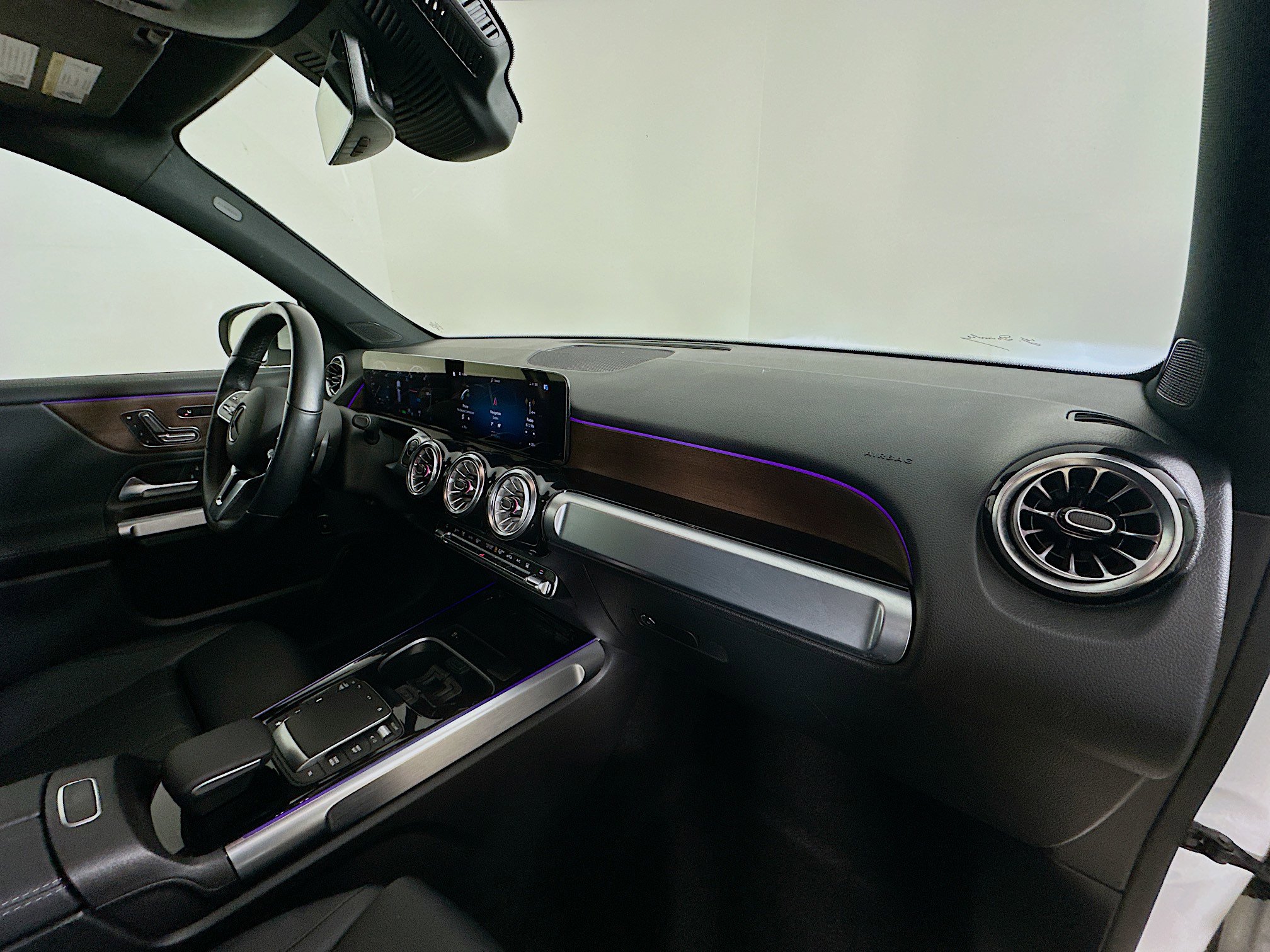 Certified 2023 Mercedes-Benz EQB 300 300 w/ Driver Assistance Package image 38