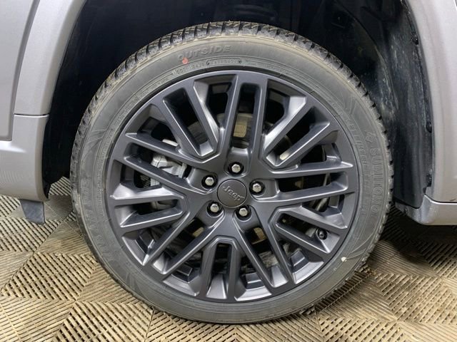 Used 2023 Jeep Compass High Altitude image 32