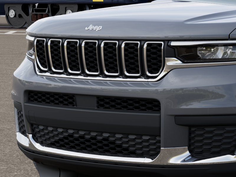 New 2027 Jeep Grand Cherokee L Laredo AWD/4WD image 11