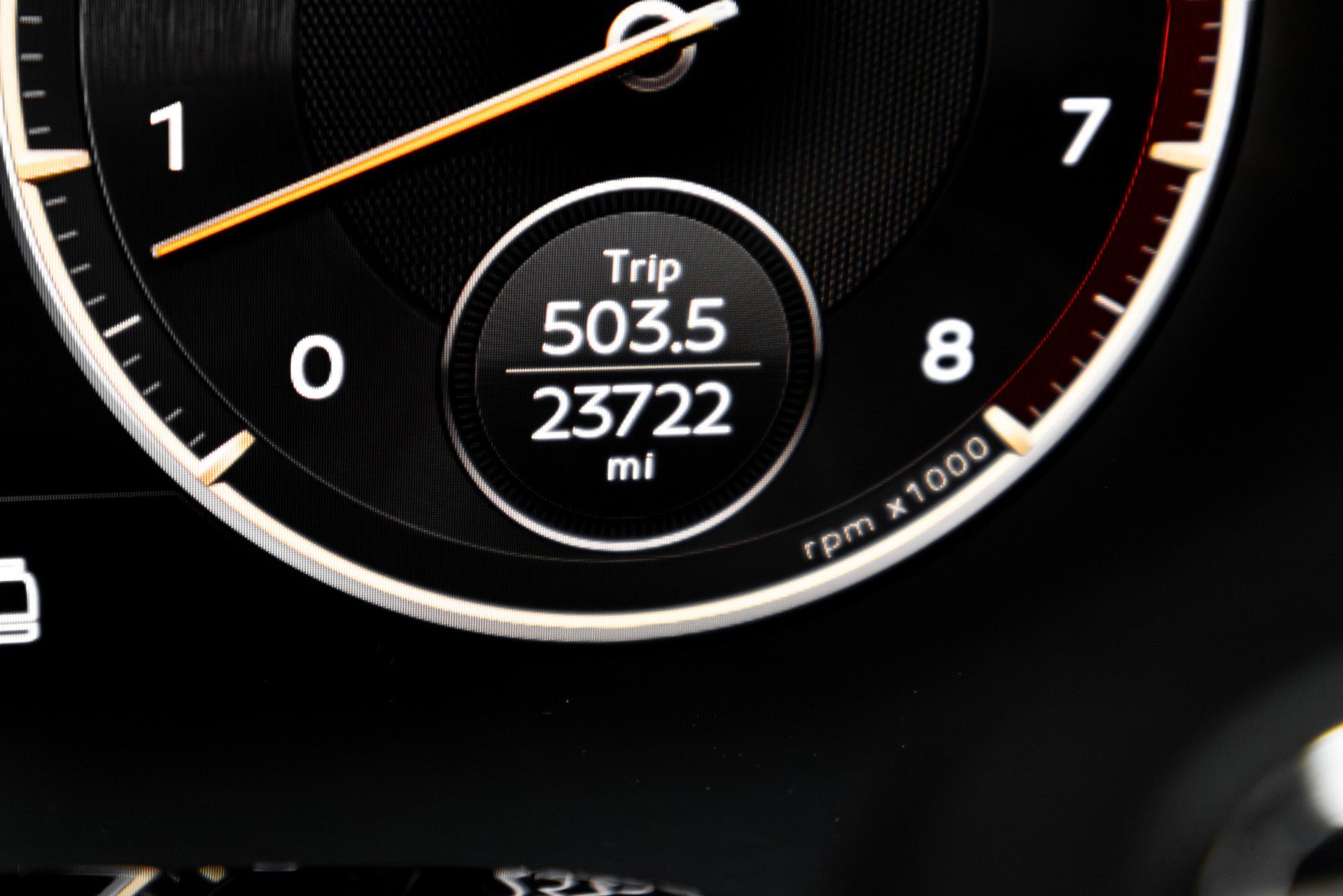 Used 2021 Bentley Flying Spur W12 image 11