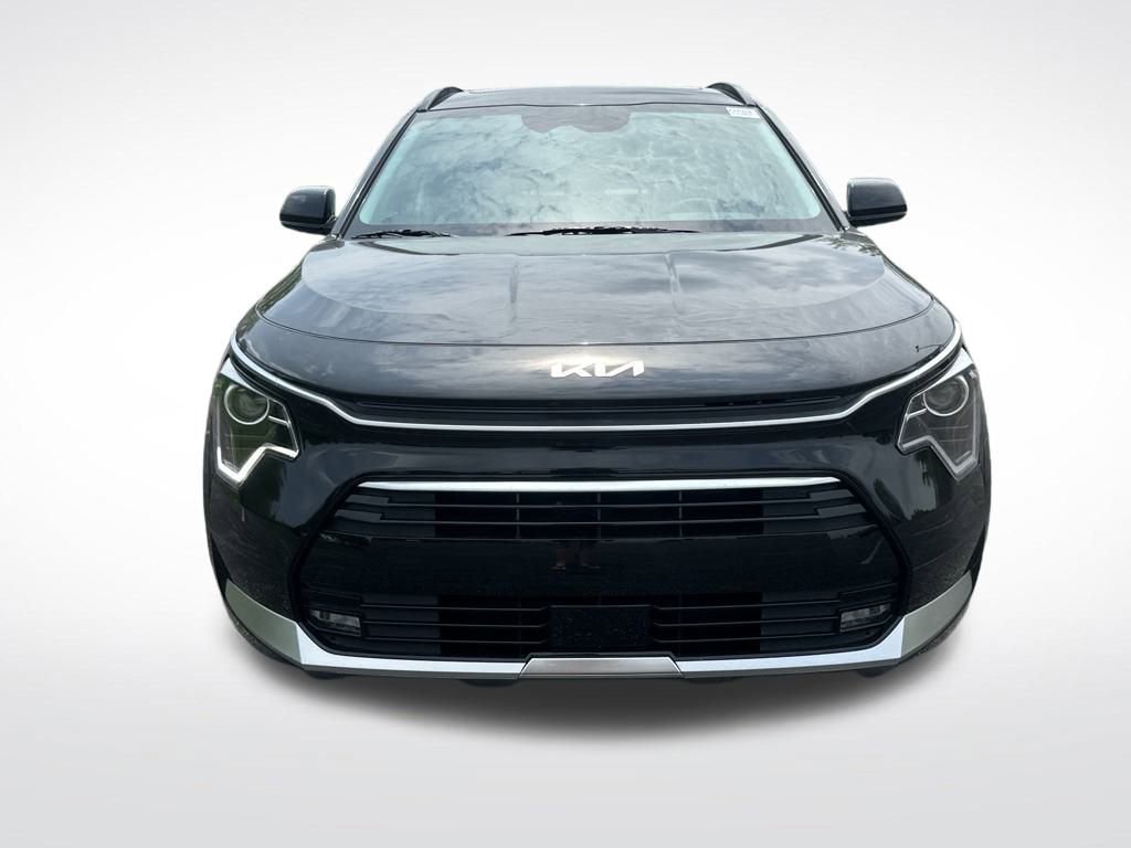 New 2025 Kia Niro EX Touring image 8