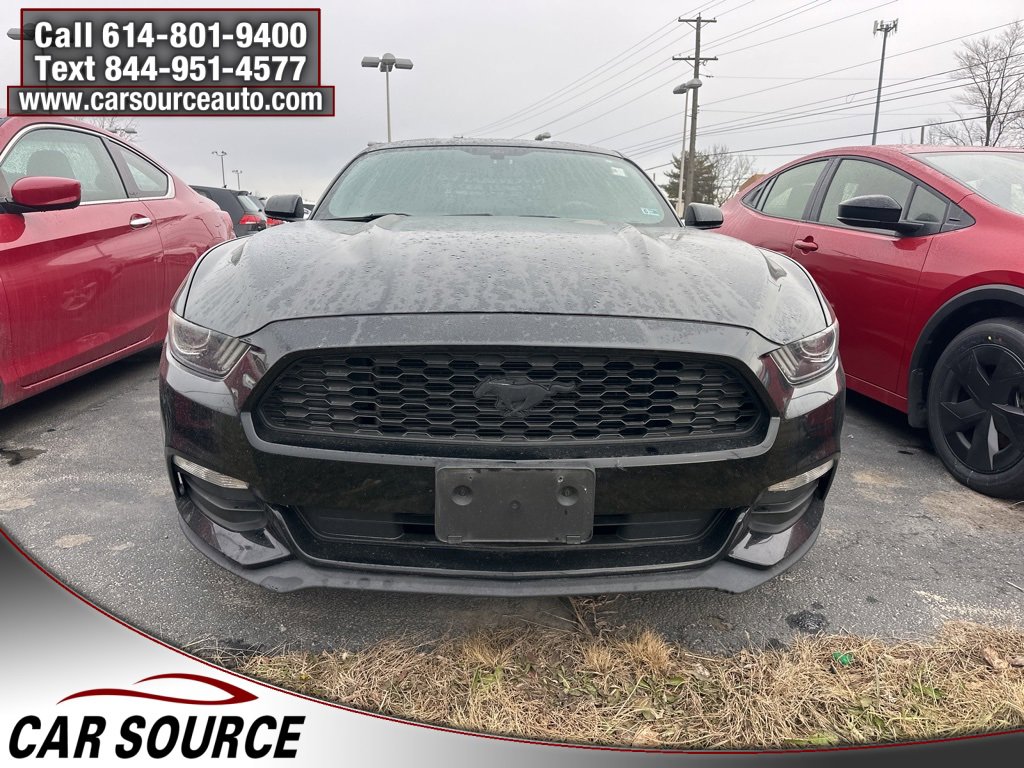 Used 2017 Ford Mustang Coupe image 2