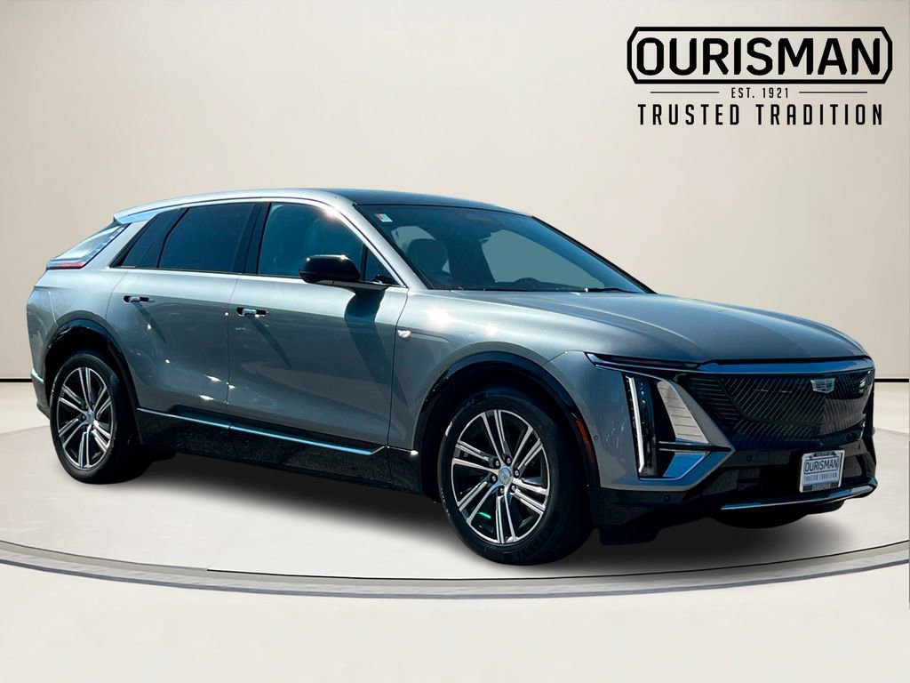Used 2024 Cadillac Lyriq Luxury image 1