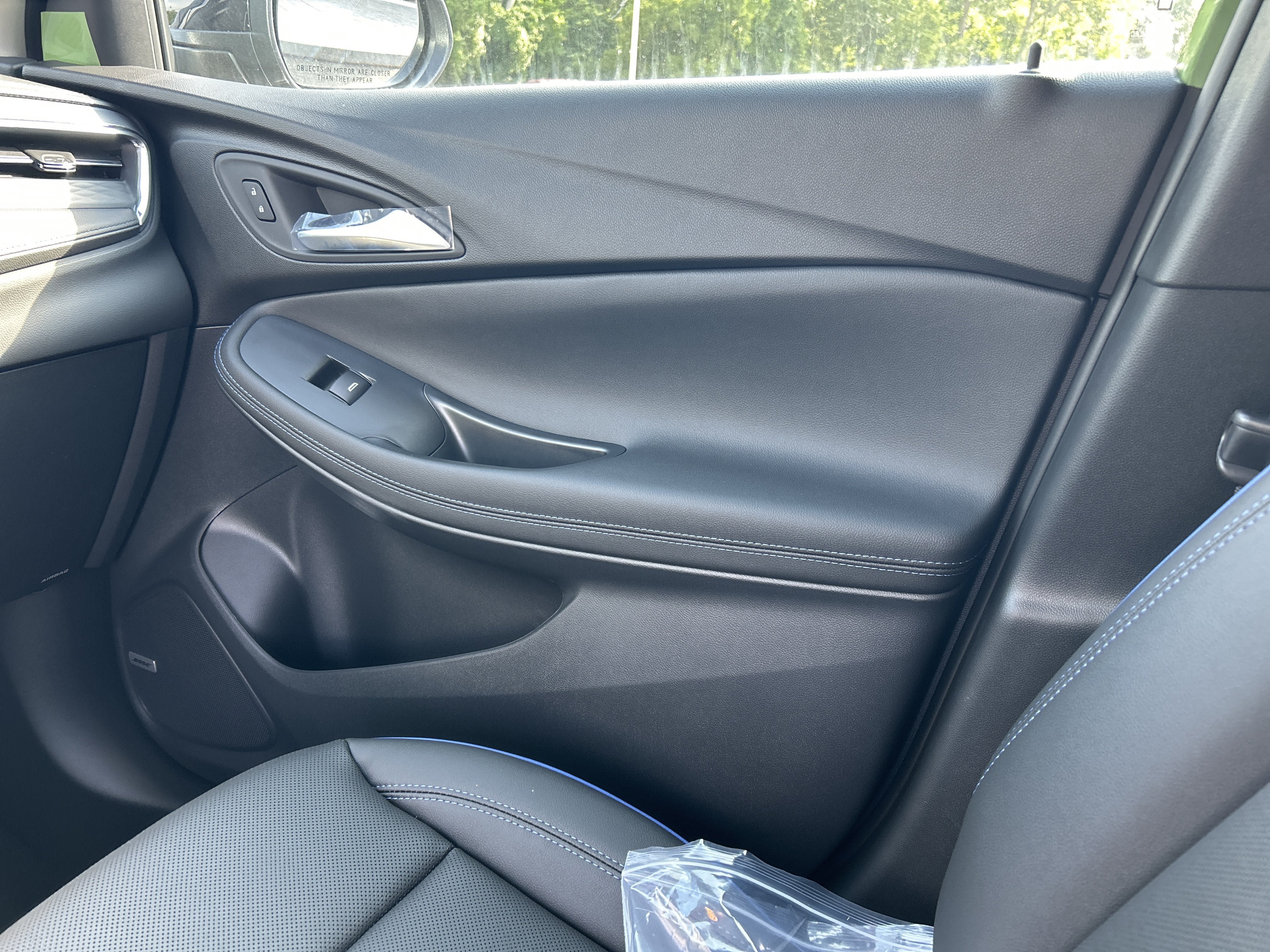 New 2026 Buick Encore GX Sport Touring w/ Advanced Technology Package AWD/4WD image 30