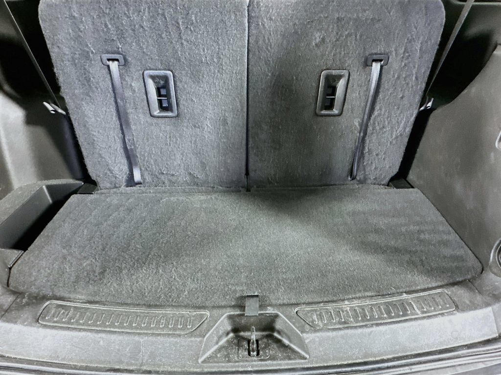 Used 2020 GMC Acadia SLE FWD image 34