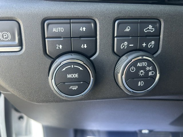 Used 2022 Chevrolet Silverado 1500 LTZ AWD/4WD image 20