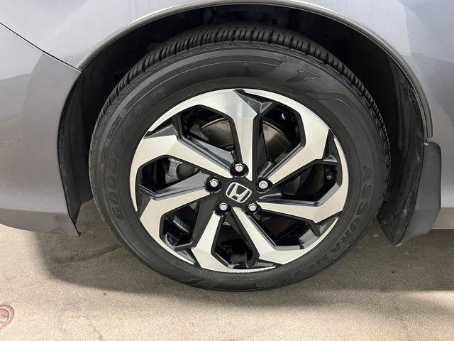 Used 2017 Honda Accord EX image 28