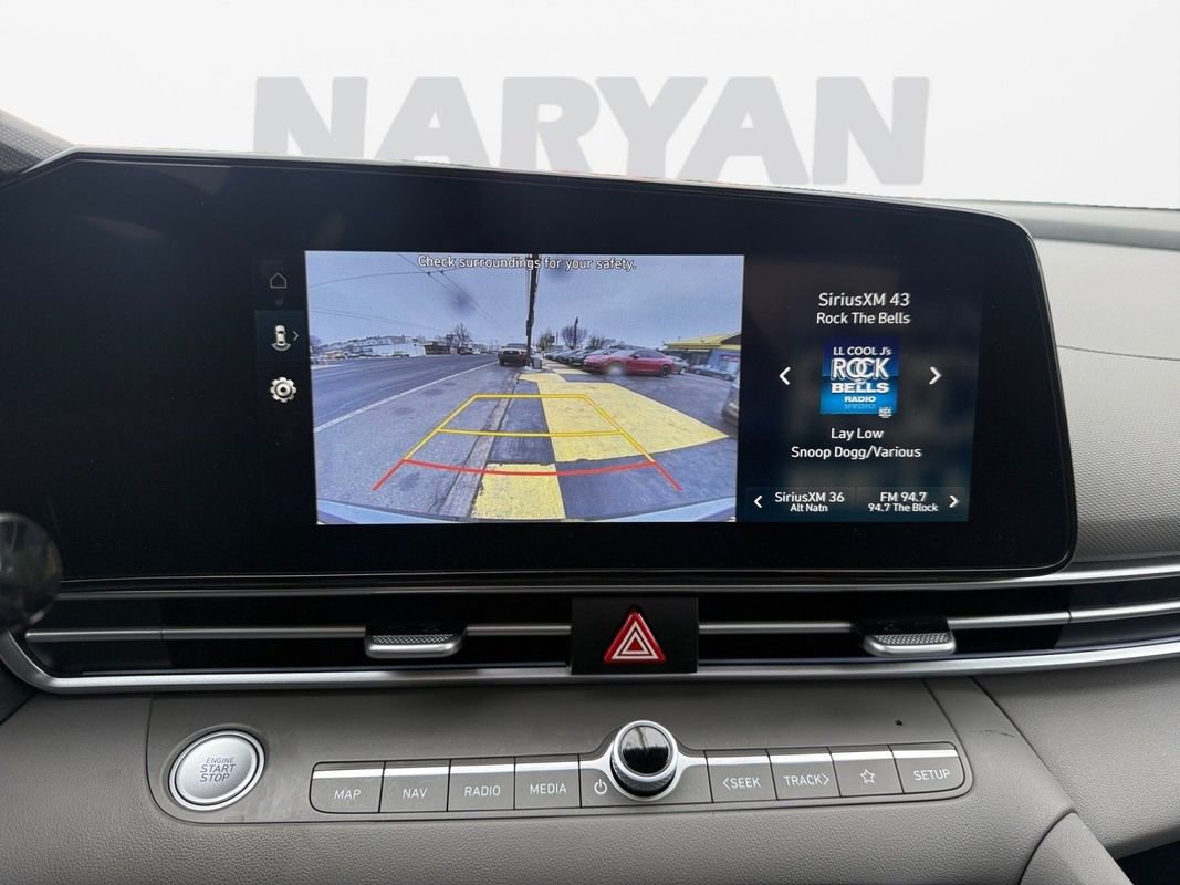 Used 2025 Hyundai Elantra SEL image 17