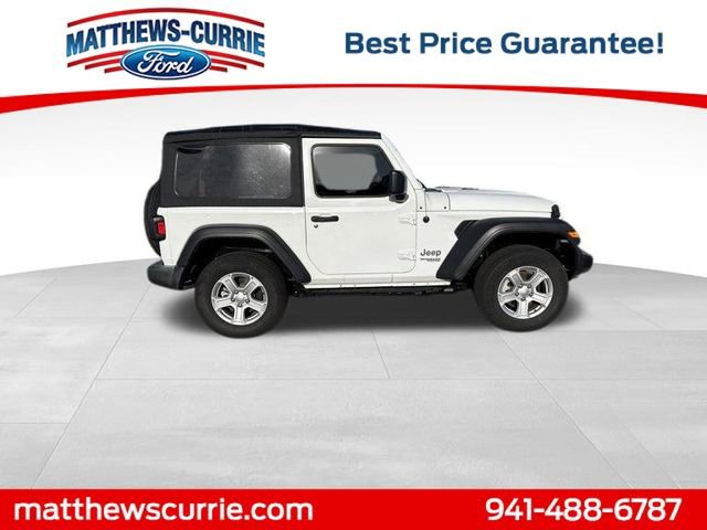 Used 2019 Jeep Wrangler Sport S image 3
