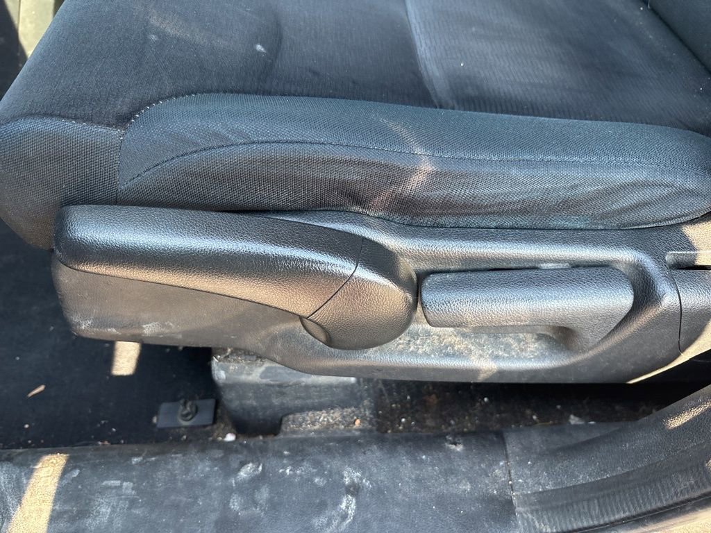 Used 2014 Honda CR-V LX image 17