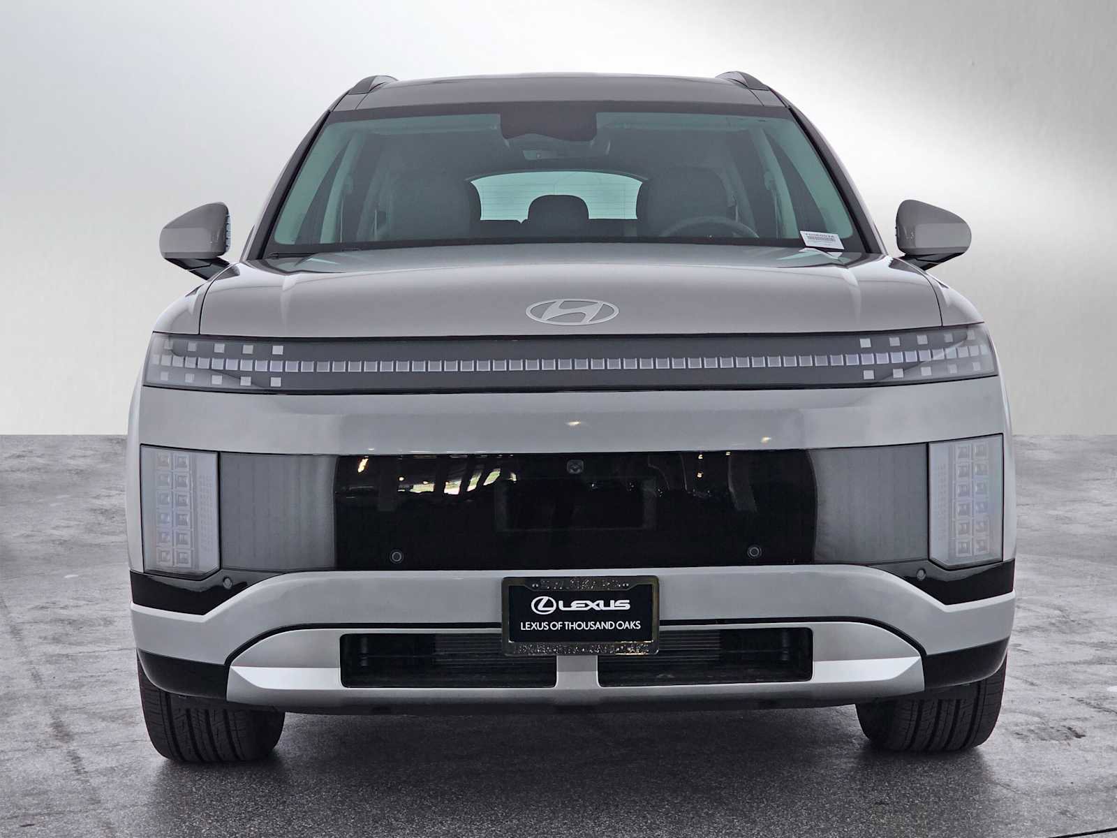 Used 2026 Hyundai Ioniq 9 SEL image 8