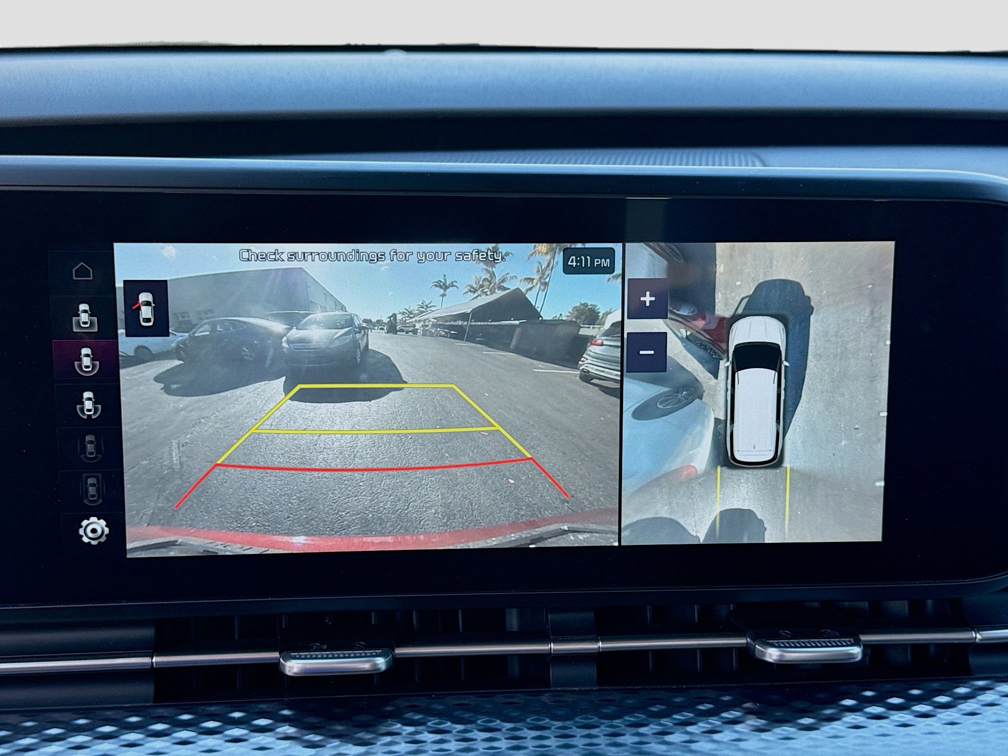 Used 2024 Kia Carnival SX Prestige image 12