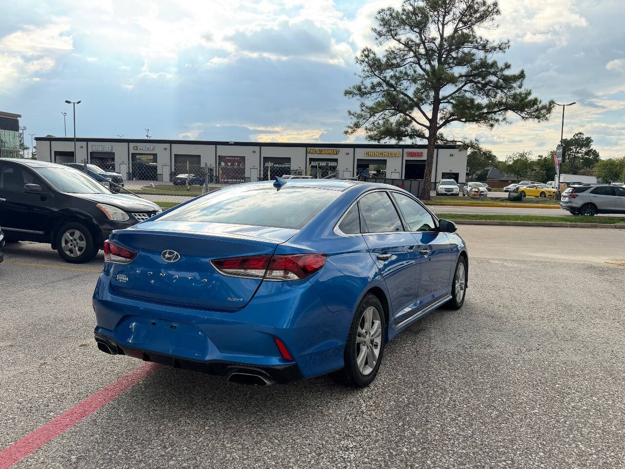 Used 2018 Hyundai Sonata Sport FWD image 11