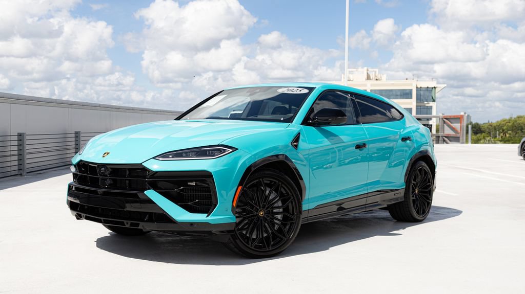 Used 2025 Lamborghini Urus SE AWD/4WD image 1