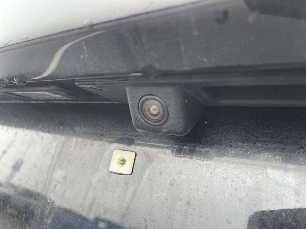 Used 2024 Chevrolet Equinox LS image 7