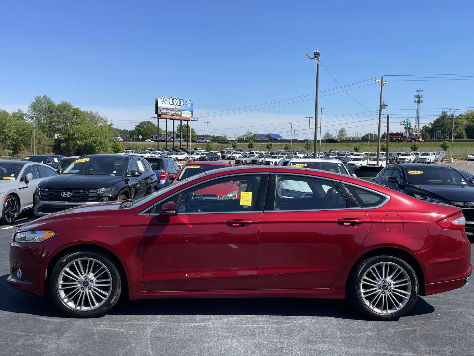 Used 2015 Ford Fusion SE w/ Equipment Group 202A AWD/4WD image 4