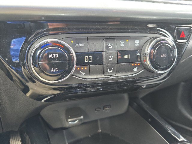 Used 2024 Chevrolet Trax LT w/ Driver Confidence Package image 26