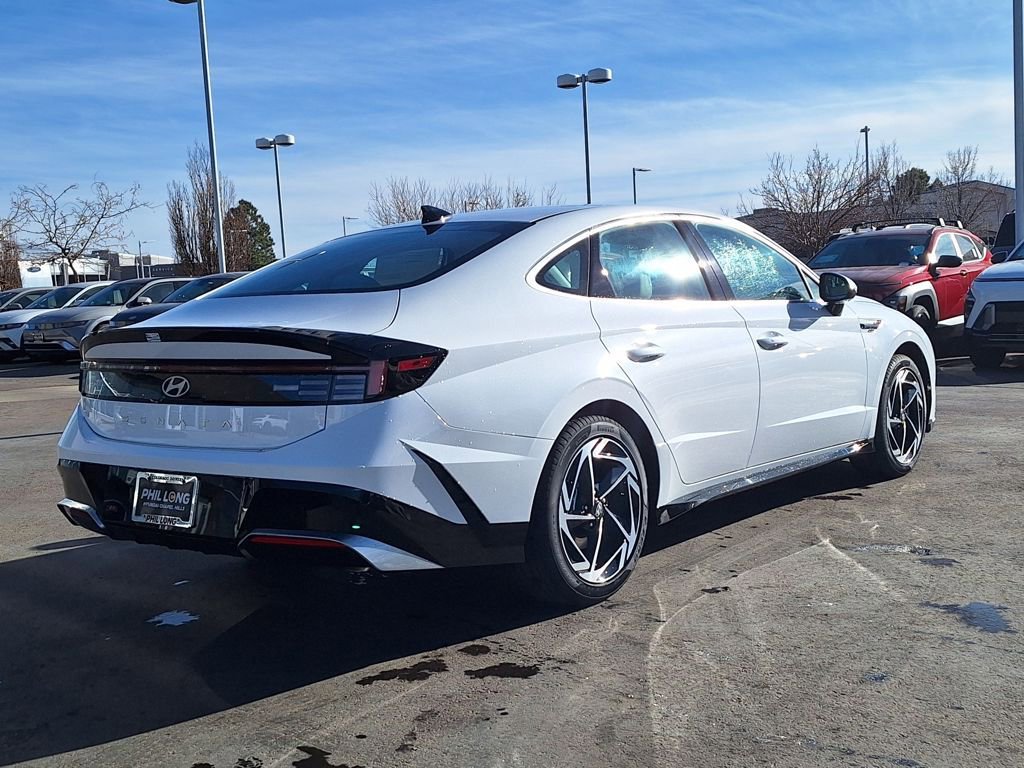 New 2026 Hyundai Sonata SEL image 3