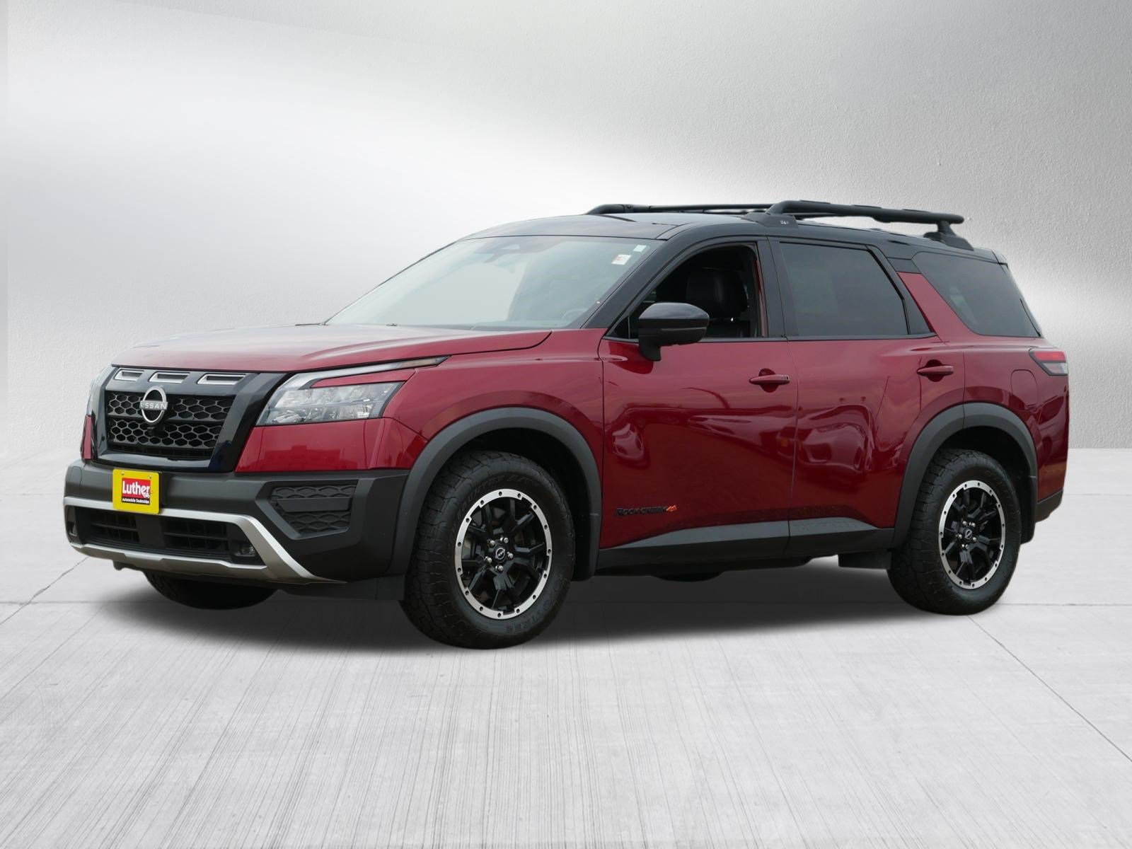 Used 2023 Nissan Pathfinder Rock Creek AWD/4WD image 3