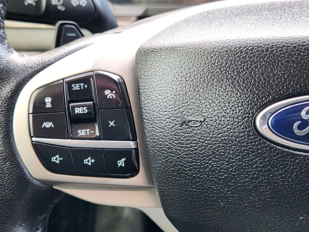 Used 2021 Ford Explorer Limited w/ Hybrid Equipment Group 310A image 25