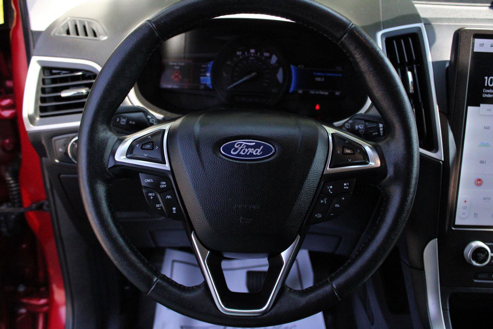 Used 2021 Ford Edge SEL w/ Convenience Package image 20
