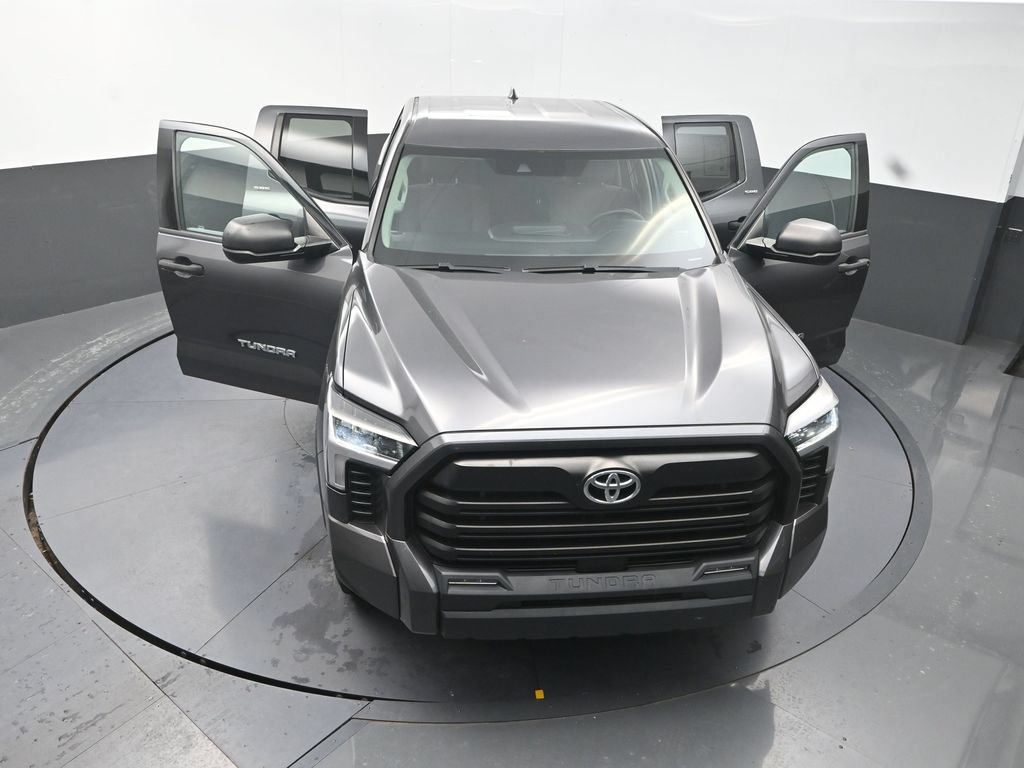 Used 2023 Toyota Tundra SR5 AWD/4WD image 32