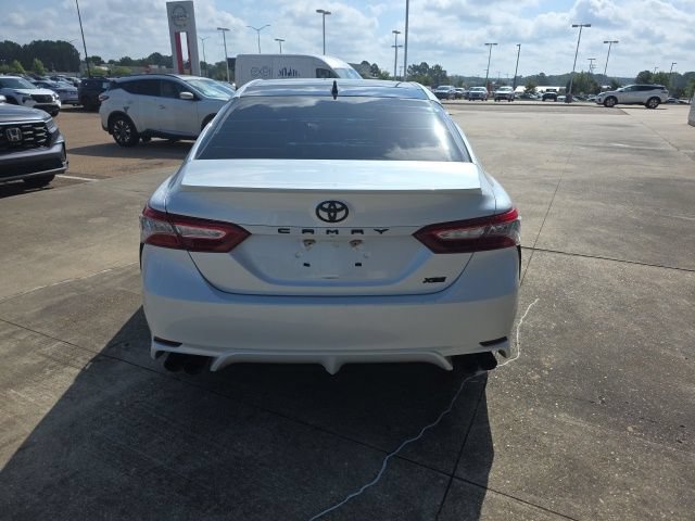 Used 2019 Toyota Camry XSE FWD image 8