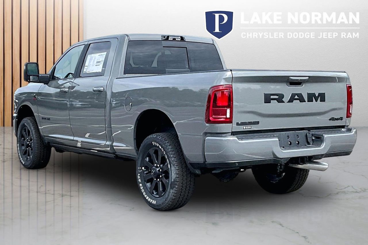 New 2026 RAM 2500 Laramie AWD/4WD image 7
