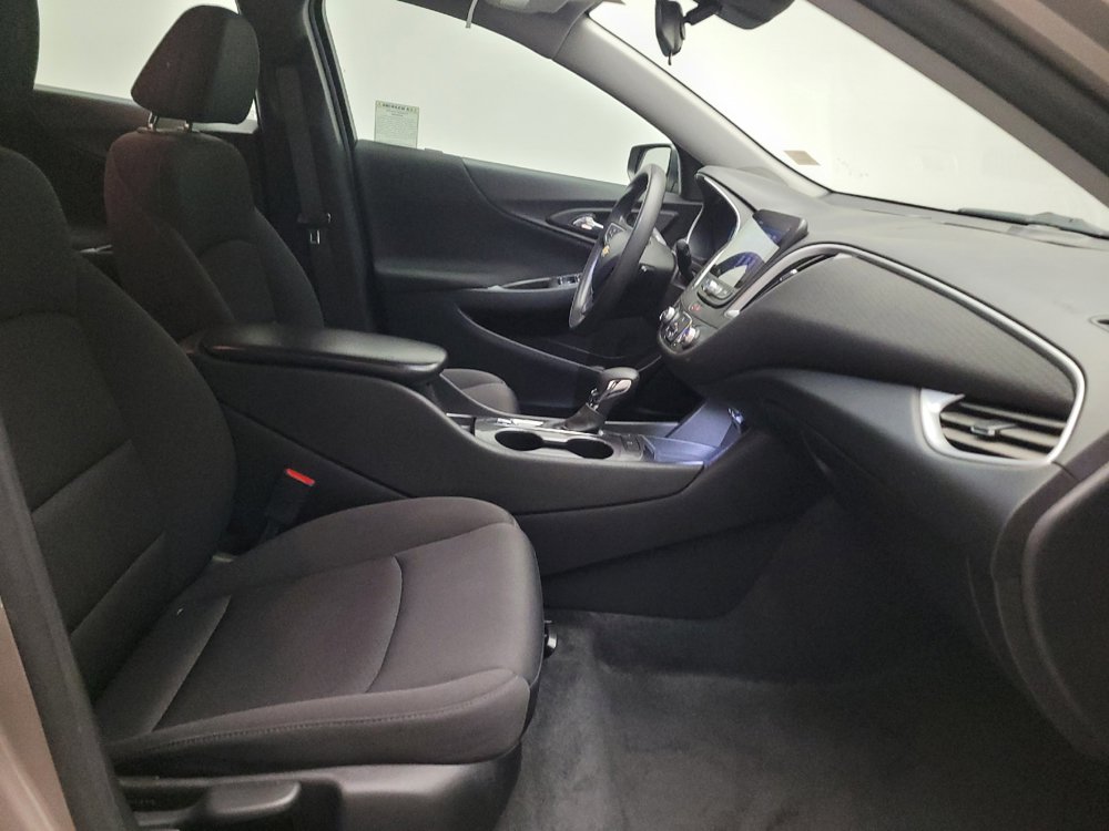 Used 2023 Chevrolet Malibu LS FWD image 21
