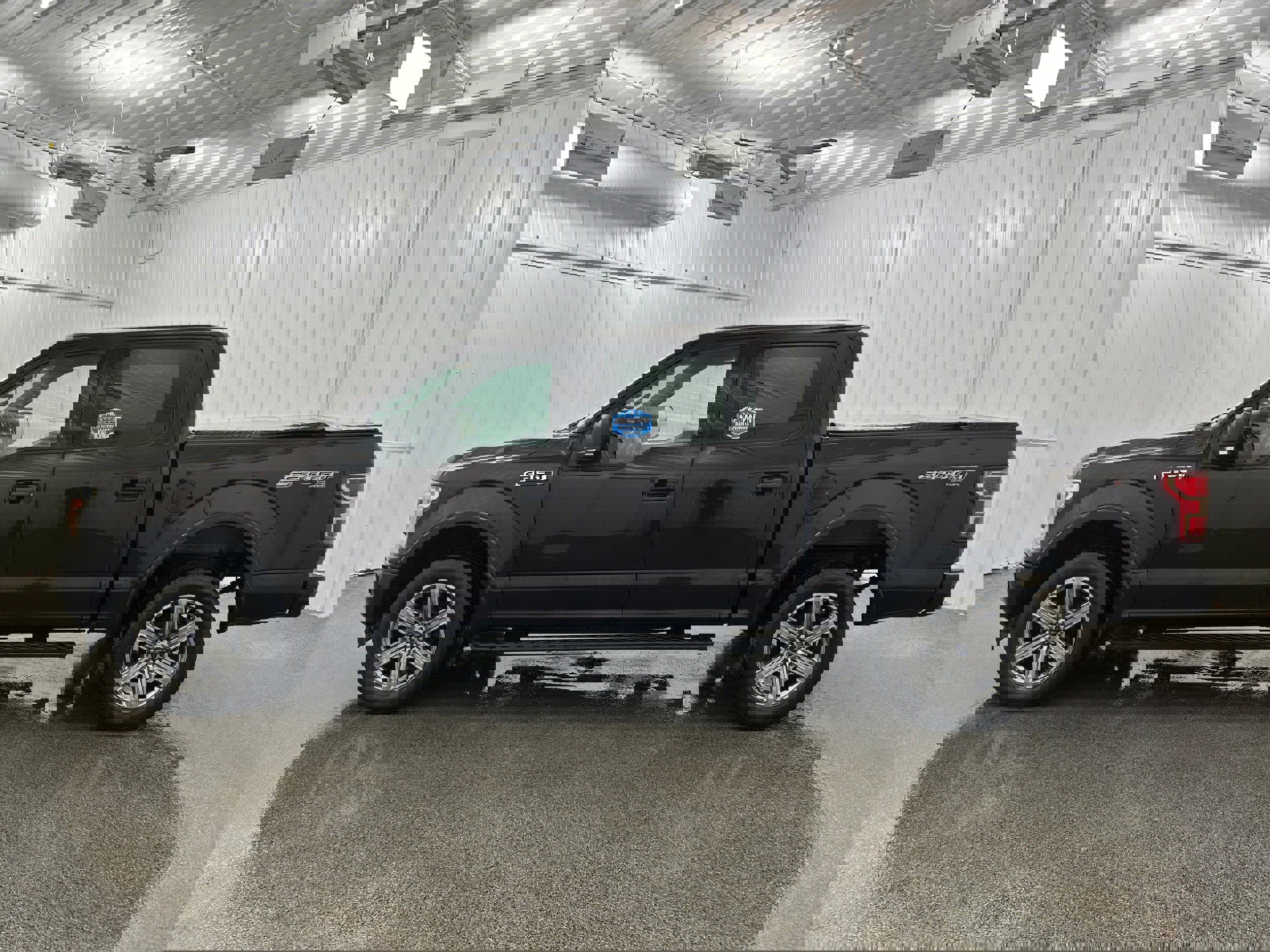 Used 2018 Ford F150 XLT w/ Equipment Group 302A Luxury image 19