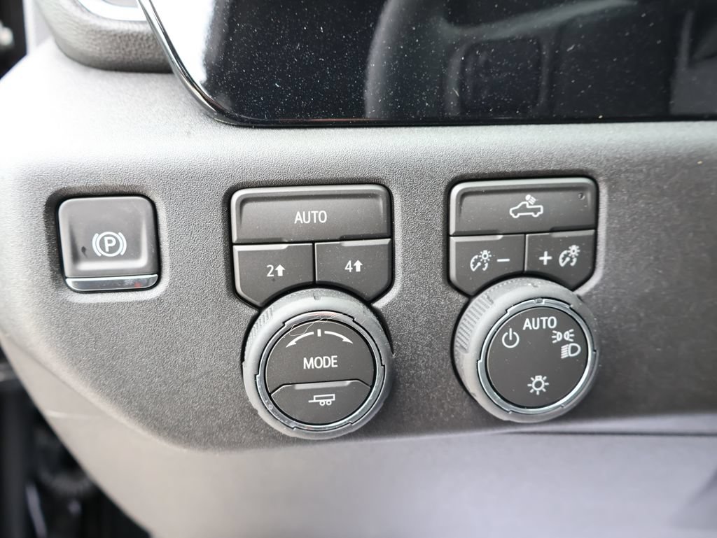 New 2026 Chevrolet Silverado 1500 LT AWD/4WD image 12