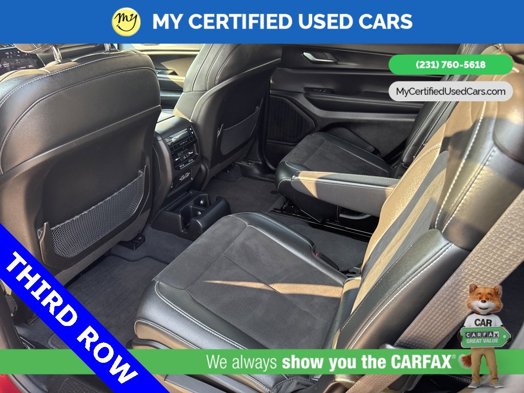Used 2023 Jeep Grand Cherokee L Laredo image 19