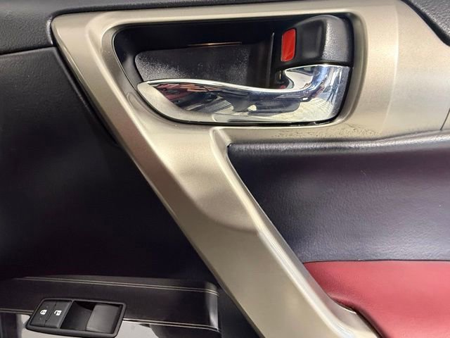 Used 2020 Lexus GX 460 Premium w/ Premium Package image 33