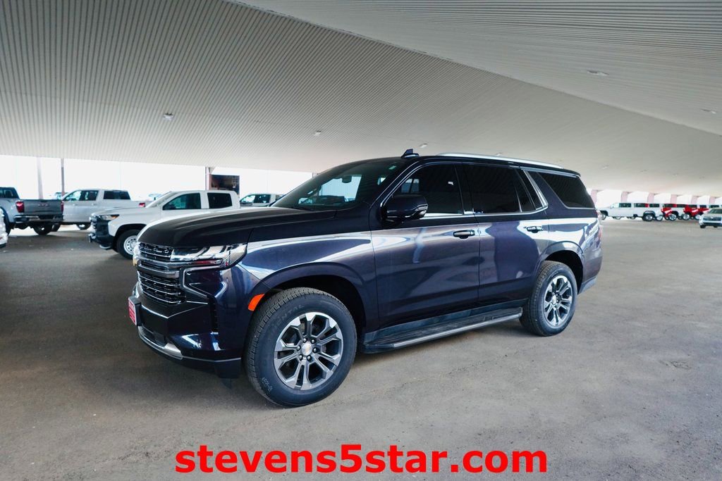 Used 2022 Chevrolet Tahoe LT w/ Luxury Package image 3