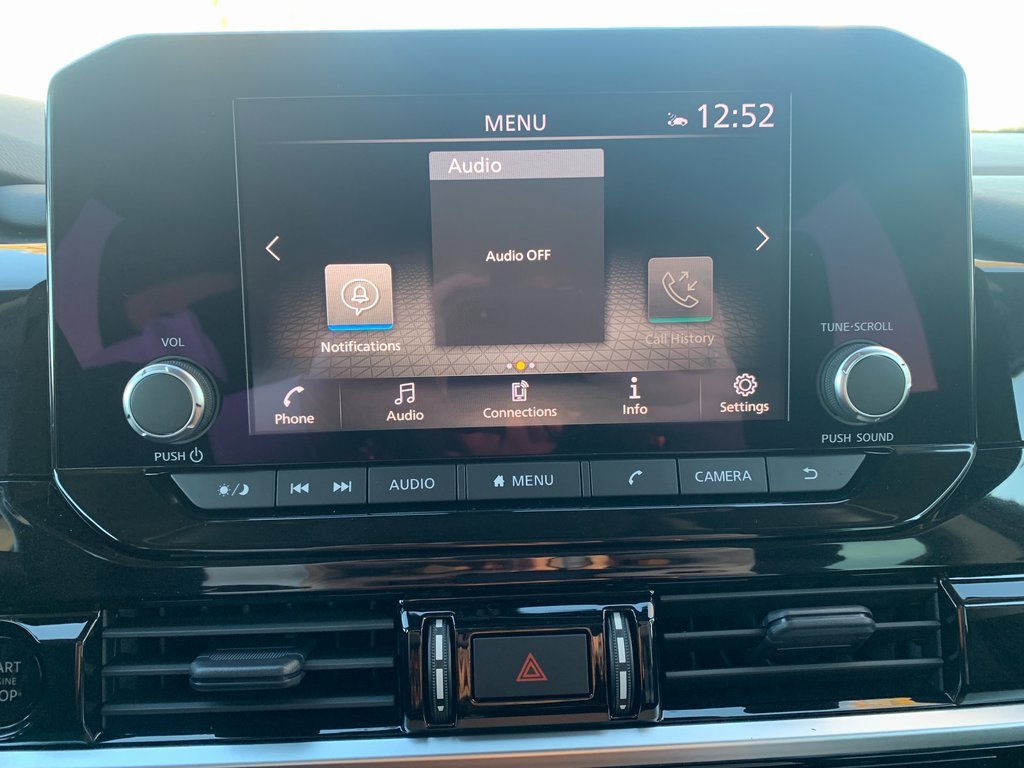 New 2025 Nissan Pathfinder SV image 16