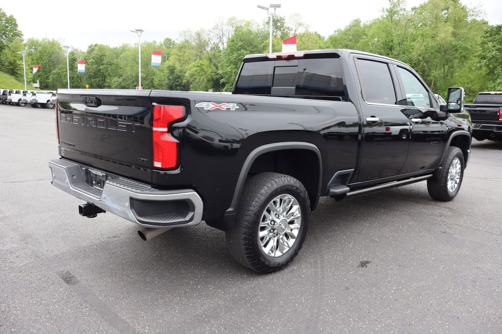 Used 2024 Chevrolet Silverado 2500 LTZ w/ LTZ Convenience Package AWD/4WD image 29