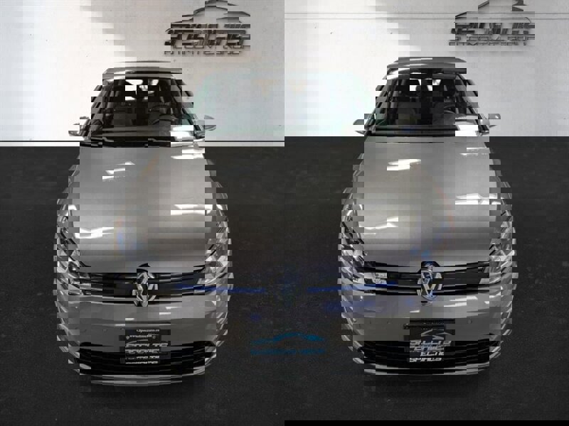 Used 2015 Volkswagen e-Golf Limited Edition image 6