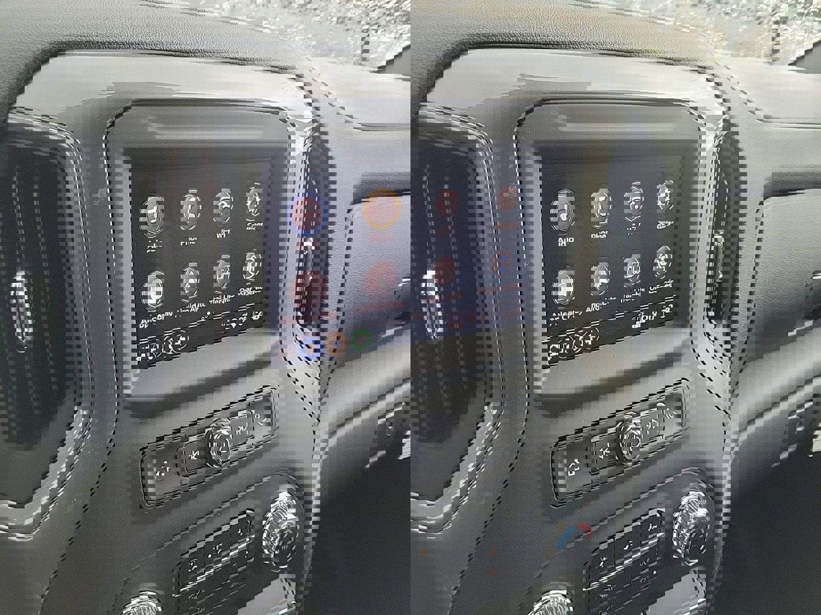 New 2025 GMC Sierra 3500 Pro image 14