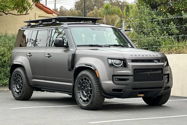 New 2026 Land Rover Defender 110 AWD/4WD image 7