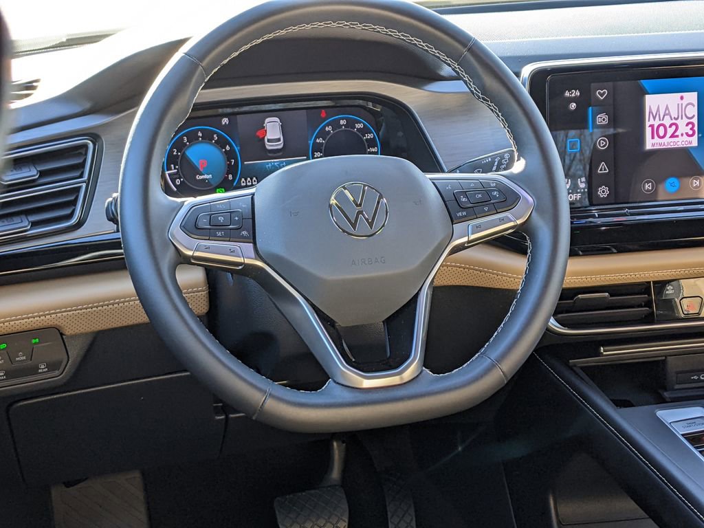 Certified 2024 Volkswagen Atlas Cross Sport SE image 13