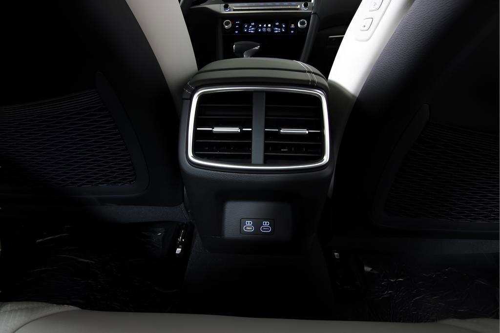 Used 2025 Genesis G70 3.3T Advanced w/ Sport Prestige Package image 45