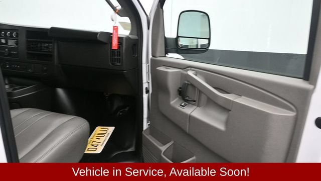 Used 2024 Chevrolet Express 3500 LS RWD image 16