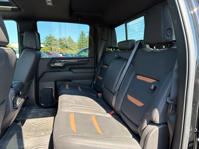 Used 2024 GMC Sierra 2500 AT4 w/ AT4 Preferred Package AWD/4WD image 20