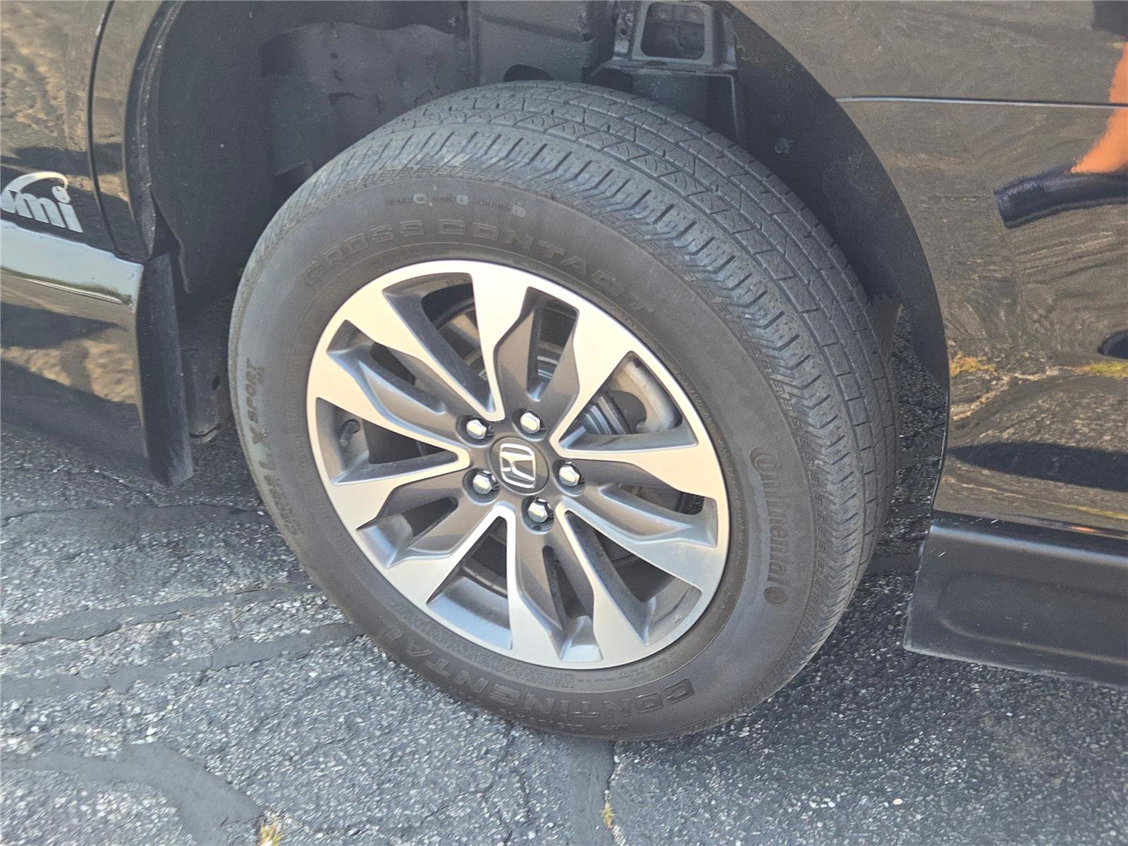 Used 2021 Honda Odyssey EX-L image 11